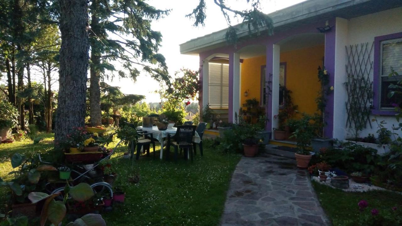 Nel Giardino Di Oz Bed & Breakfast Fornovo di Taro Exterior foto