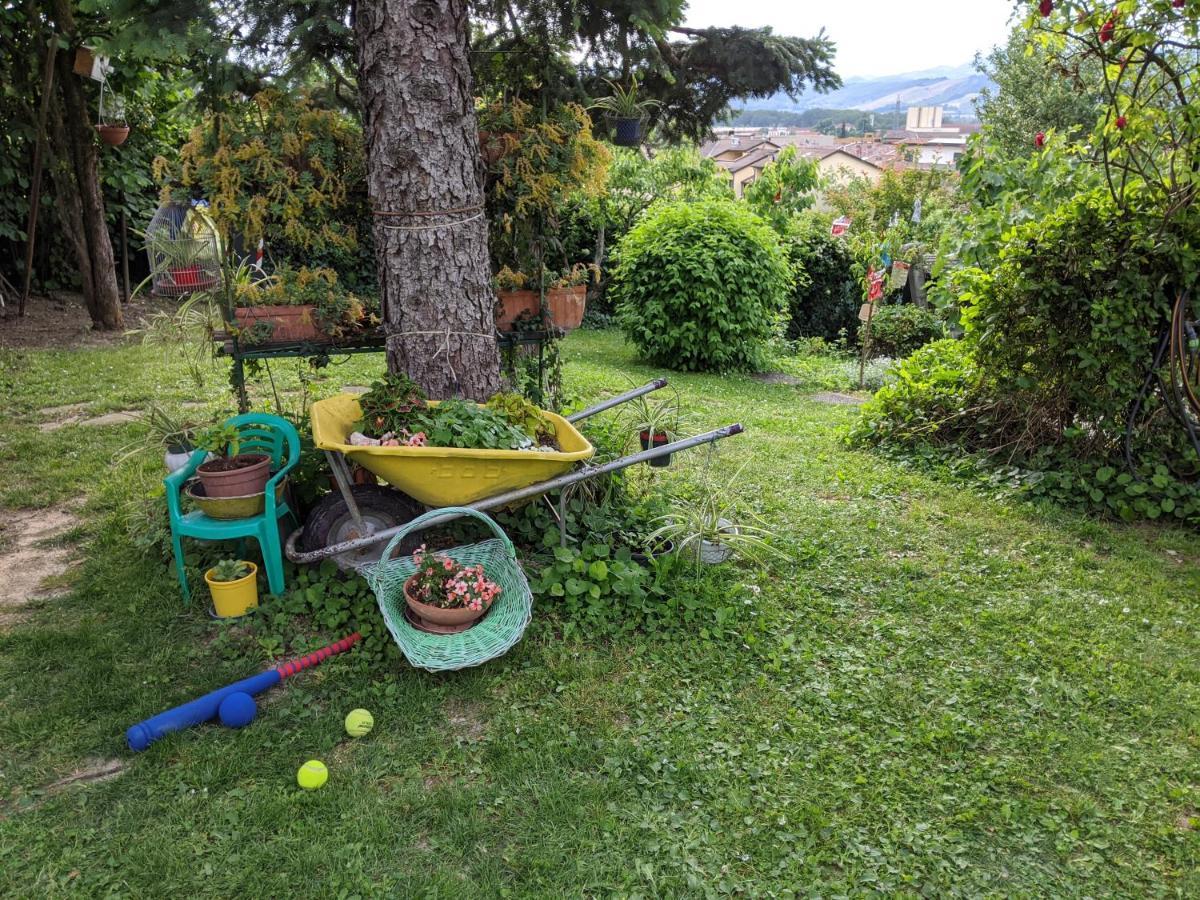Nel Giardino Di Oz Bed & Breakfast Fornovo di Taro Exterior foto